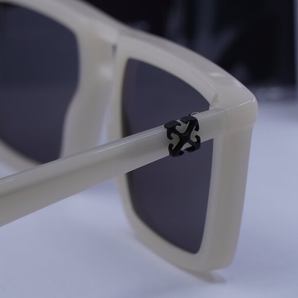 Off-White OERI13W STRATFORD 6107 Square Sunglasses – Beige/Grey - Picture 8 of 9